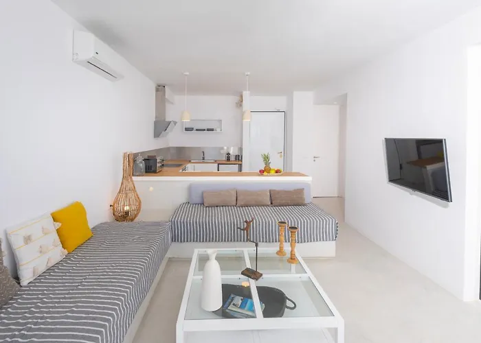 Apartment Infinite Blue Luxury Fira (Santorini)