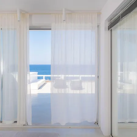 Infinite Blue Luxury Appartement Fira (Santorini)