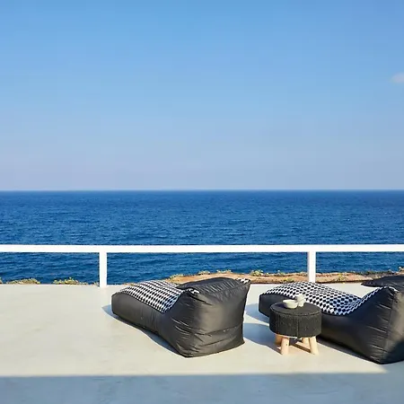 Infinite Blue Luxury סנטוריני